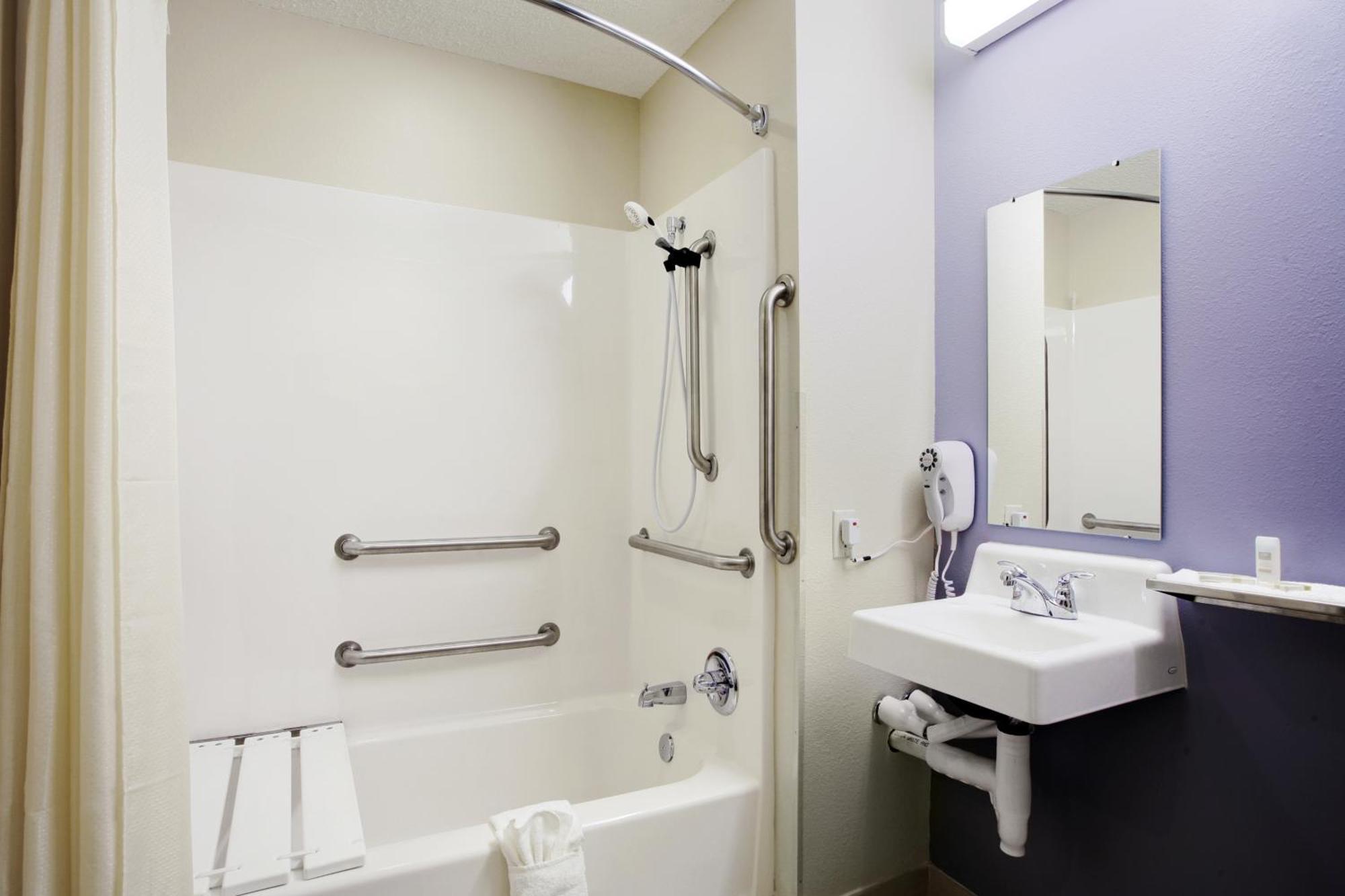 Rincon Inn And Suites エクステリア 写真
