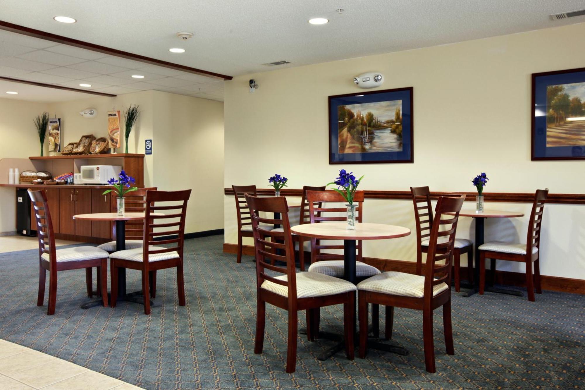 Rincon Inn And Suites エクステリア 写真